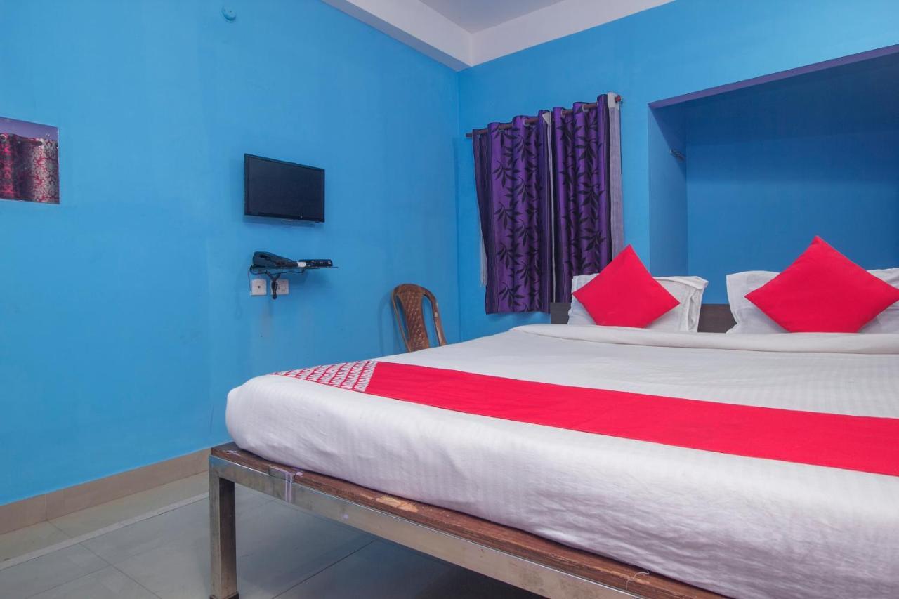 Spot On 24229 Radharani Lodge سيليجوري المظهر الخارجي الصورة