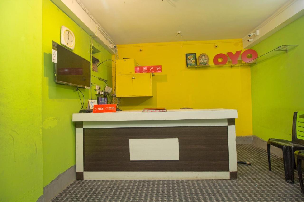 Spot On 24229 Radharani Lodge سيليجوري المظهر الخارجي الصورة